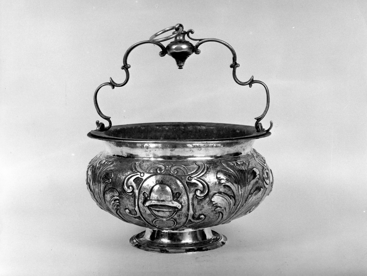 secchiello per l'acqua benedetta - bottega fiorentina (prima metà sec. XVIII)