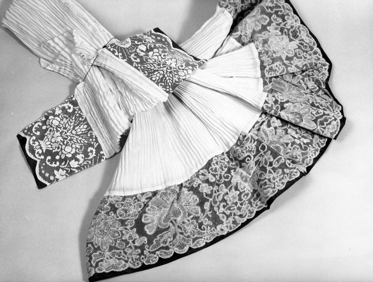 camice - manifattura italiana (metà sec. XVIII, sec. XIX)