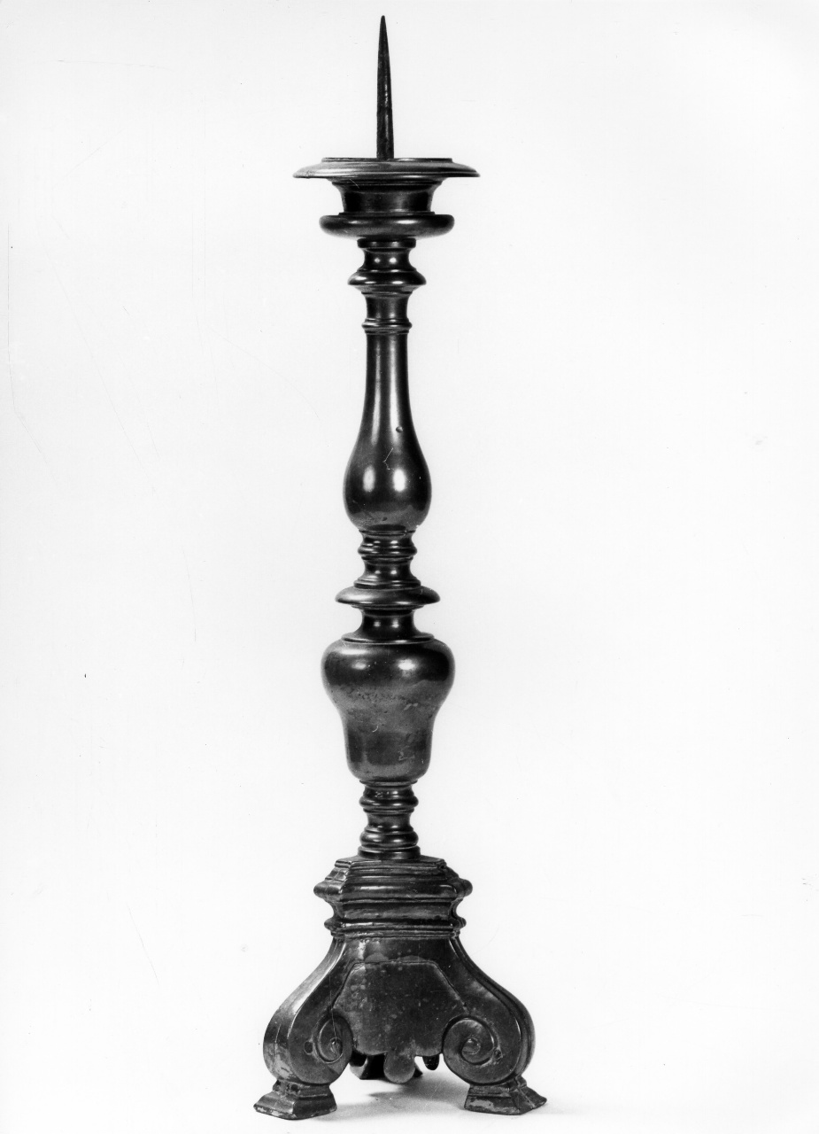 candeliere, serie - bottega toscana (fine sec. XVII)