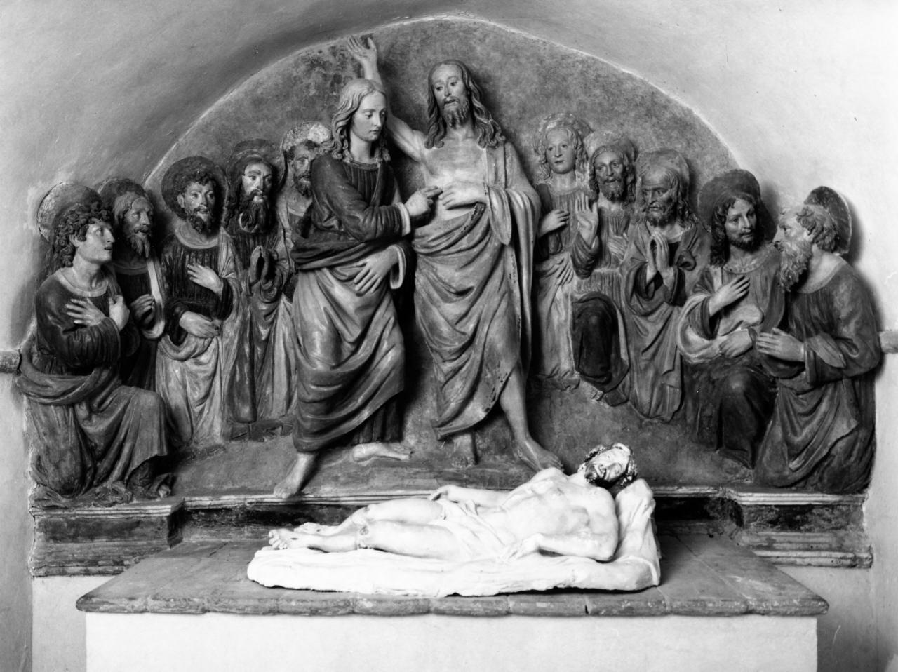 incredulità di San Tommaso (rilievo) di Della Robbia Giovanni (bottega) (sec. XVI)