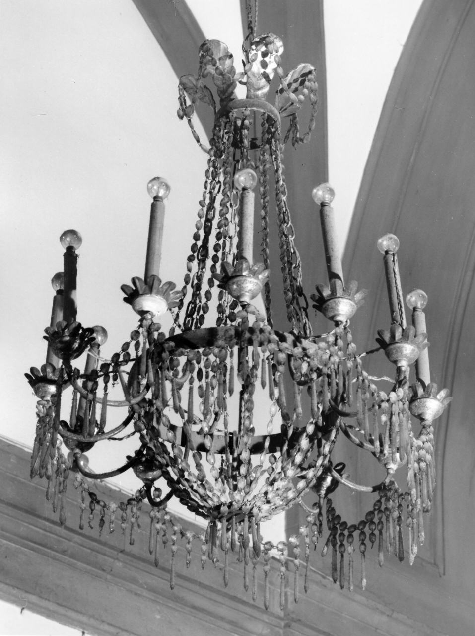 lampadario - a bracci, serie - produzione toscana (fine/inizio secc. XVIII/ XIX)