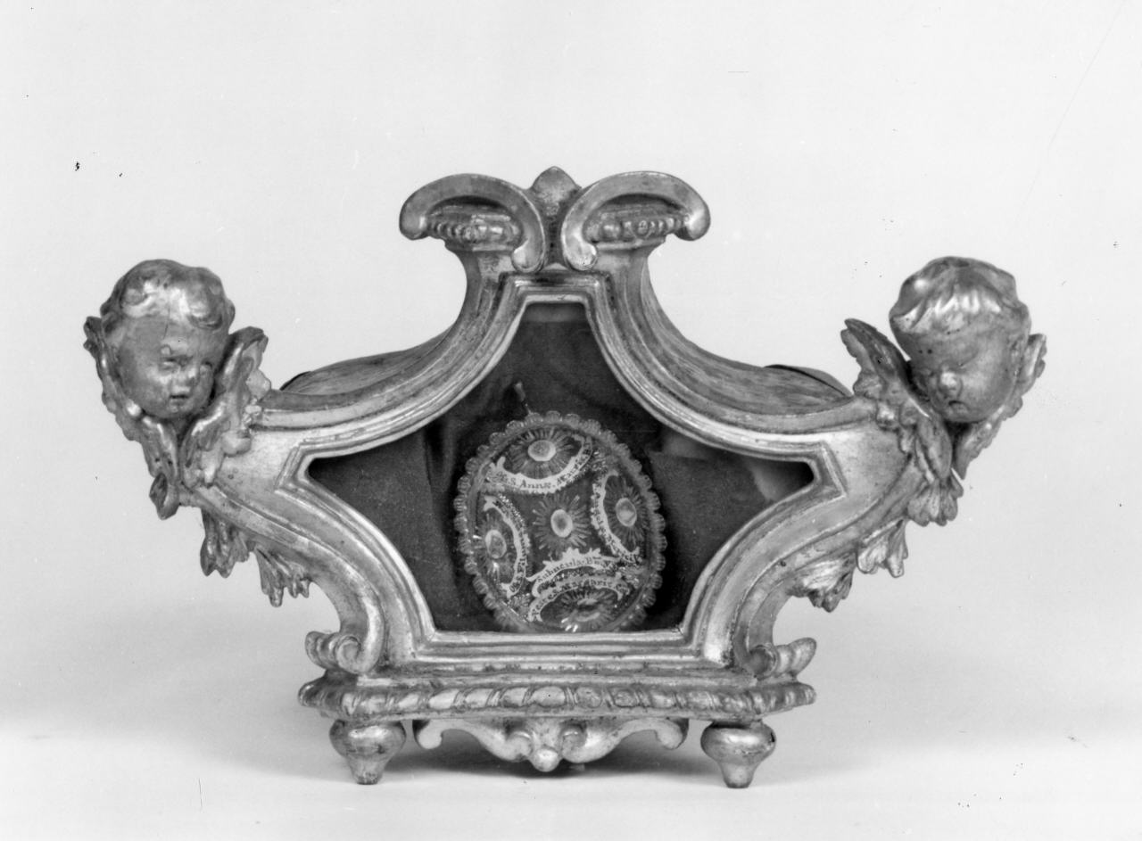 reliquiario a capsula - a medaglione - produzione toscana (seconda metà sec. XVIII)