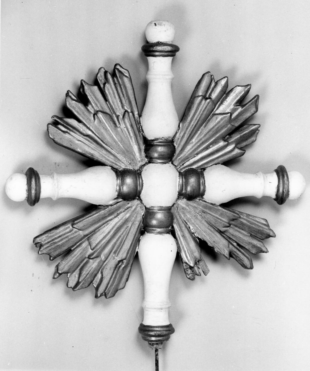 croce, elemento d'insieme - produzione toscana (ultimo quarto sec. XVIII)