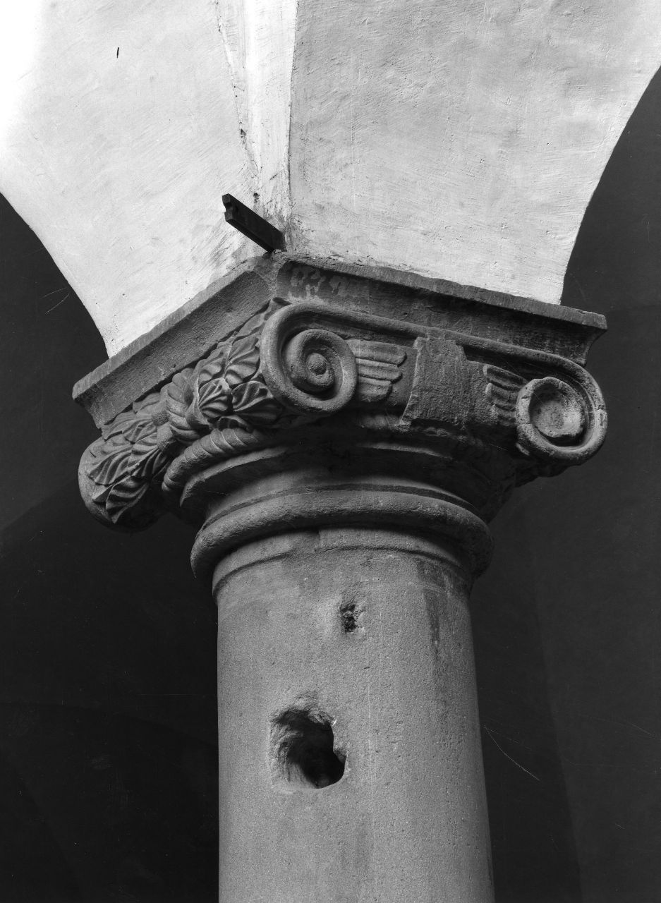 capitello, serie - bottega fiorentina (sec. XV, sec. XVII)