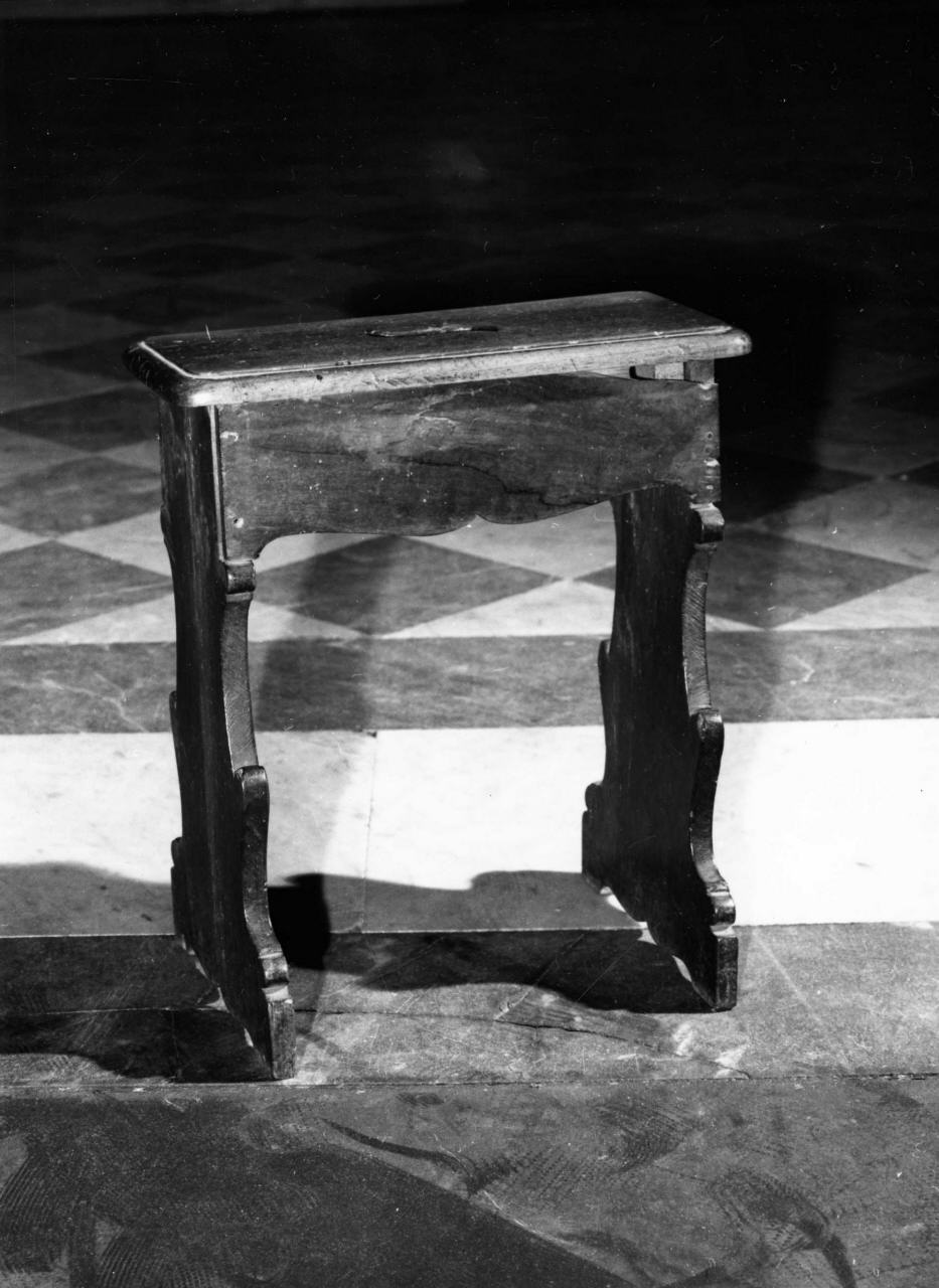 sgabello, serie - produzione fiorentina (sec. XIX)