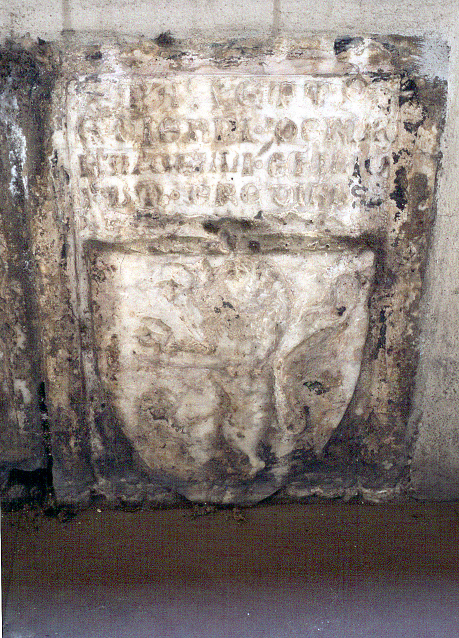 stemma gentilizio della famiglia Ruffaldelli (lapide tombale) - produzione toscana (prima metà sec. XV)