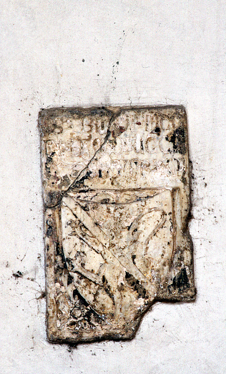 stemma gentilizio della famiglia Moricci (?) (lapide tombale) - produzione toscana (prima metà sec. XV)