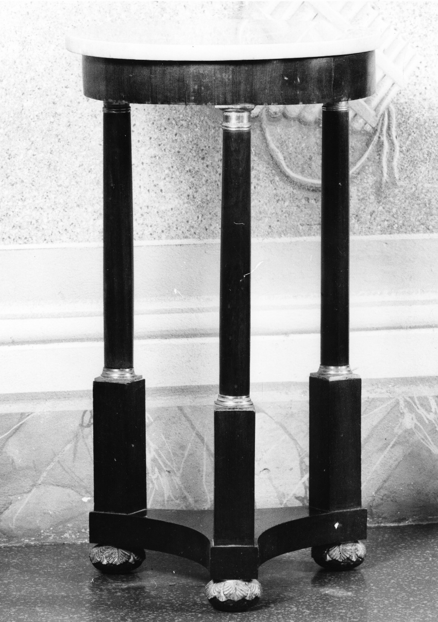 tavolino, serie - bottega fiorentina (sec. XIX)