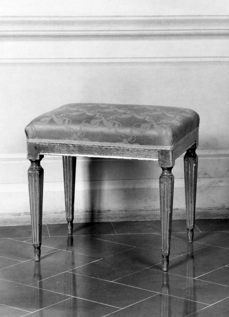 sgabello, serie - bottega fiorentina (ultimo quarto sec. XVIII)