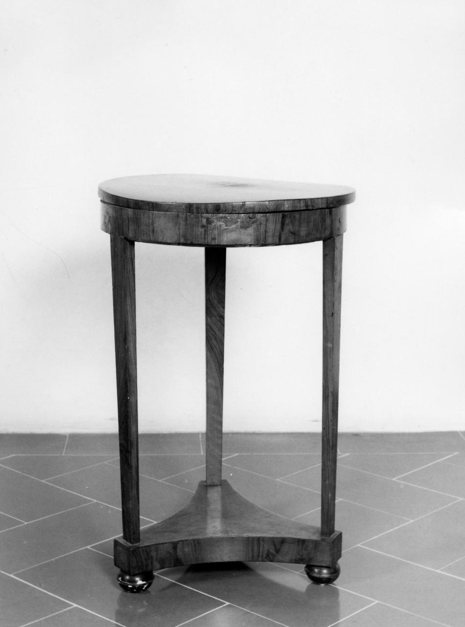 tavolino - bottega toscana (sec. XIX)