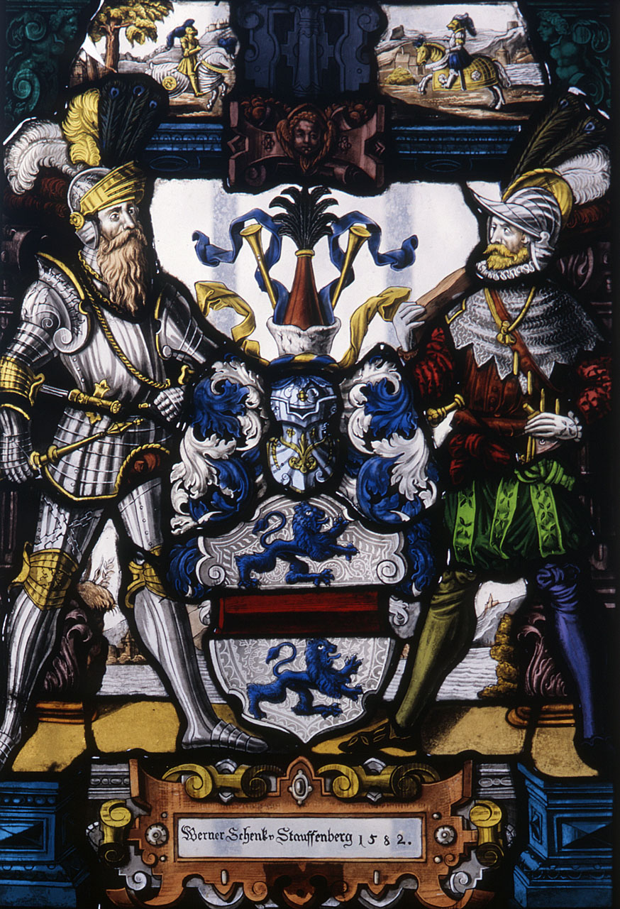 stemma gentilizio della famiglia Schenk von Stauffenberg sorretta da cavalieri (vetrata) - bottega tedesca (ultimo quarto sec. XVI)