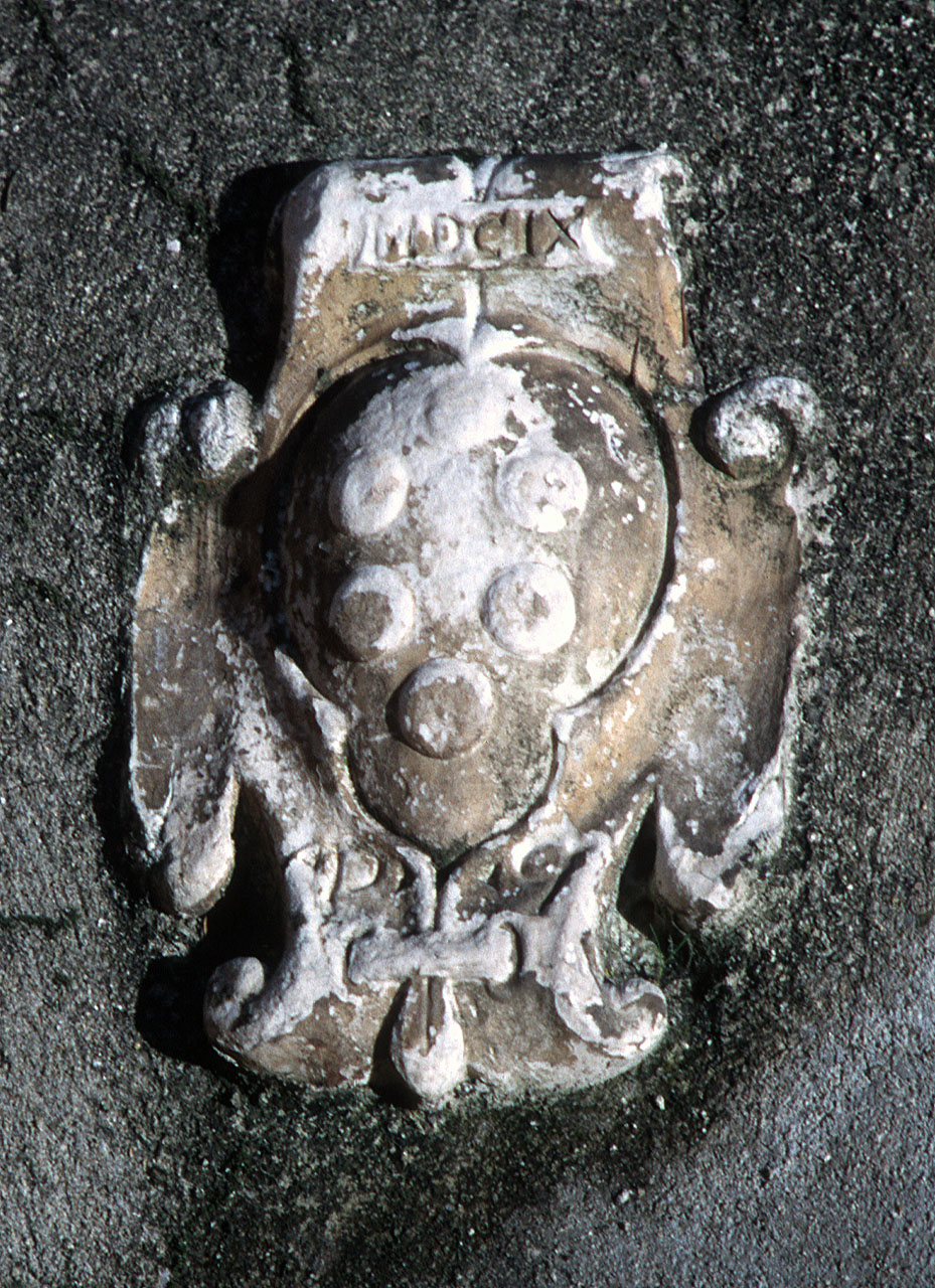 stemma gentilizio della famiglia Medici (rilievo) - produzione italiana (sec. XVII)