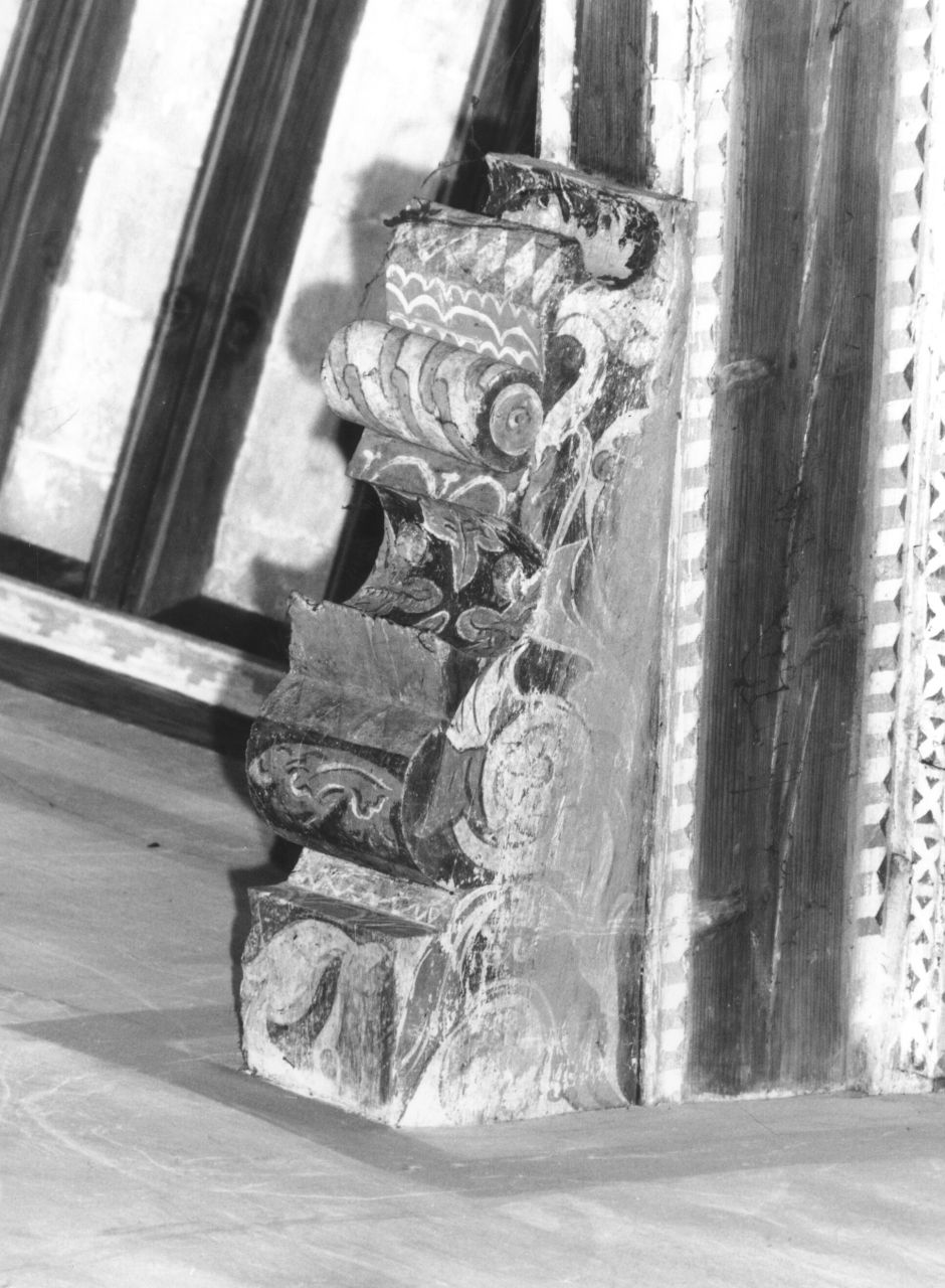 mensola architettonica - bottega cistercense (fine sec. XIII)