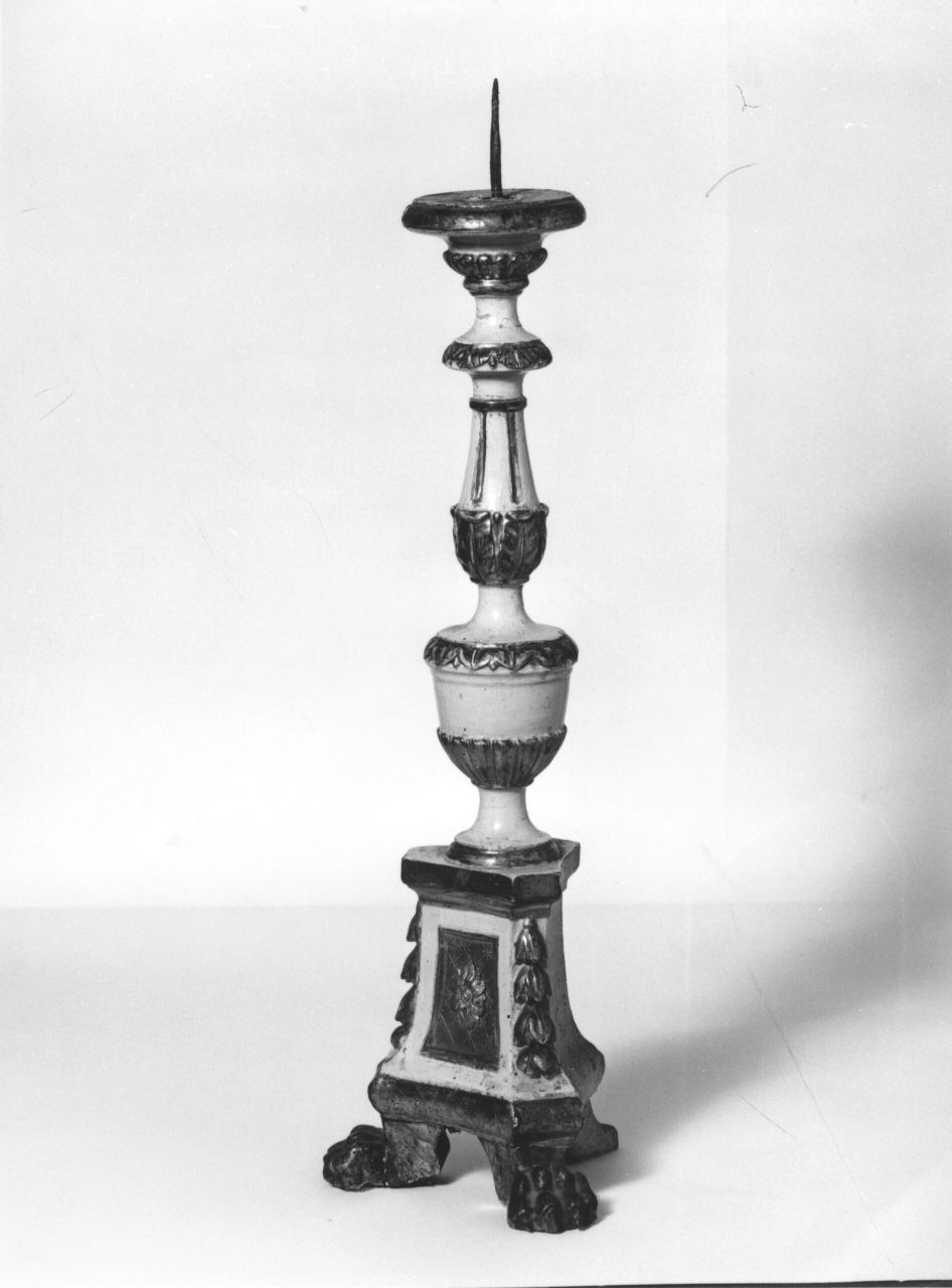 candeliere d'altare, serie - produzione toscana (sec. XIX)