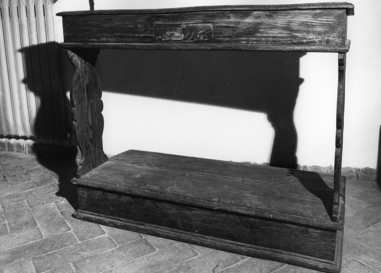 inginocchiatoio - produzione toscana (fine/inizio secc. XVIII/ XIX)