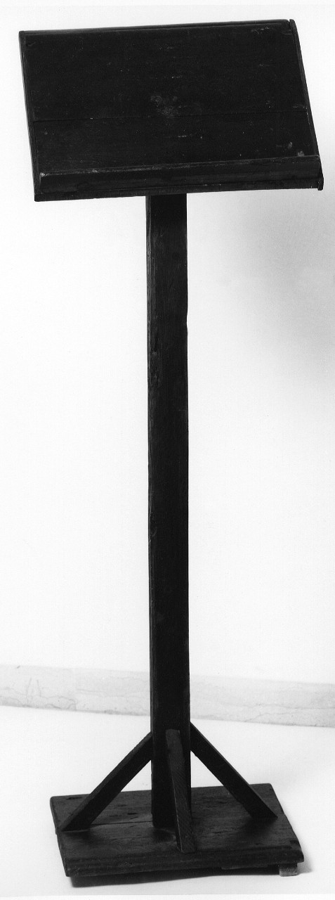 leggio - ambito toscano (prima metà sec. XIX)