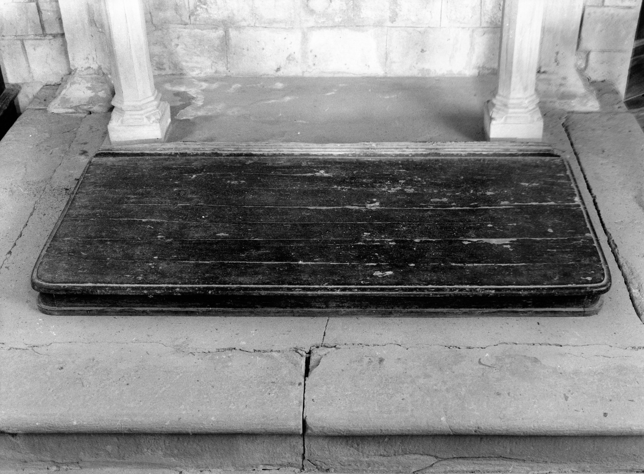 gradino d'altare - produzione toscana (sec. XIX)