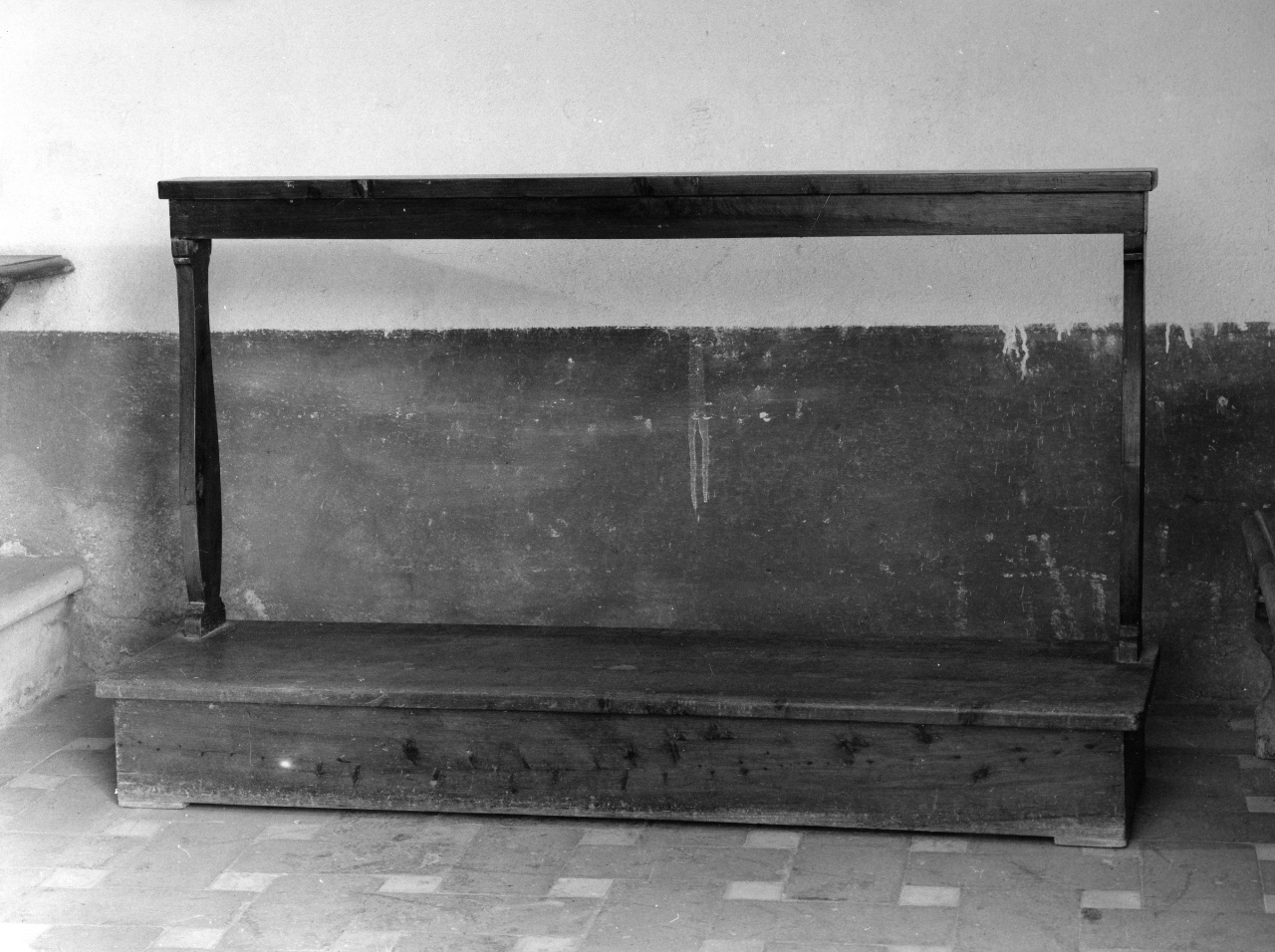 inginocchiatoio - produzione toscana (sec. XIX)