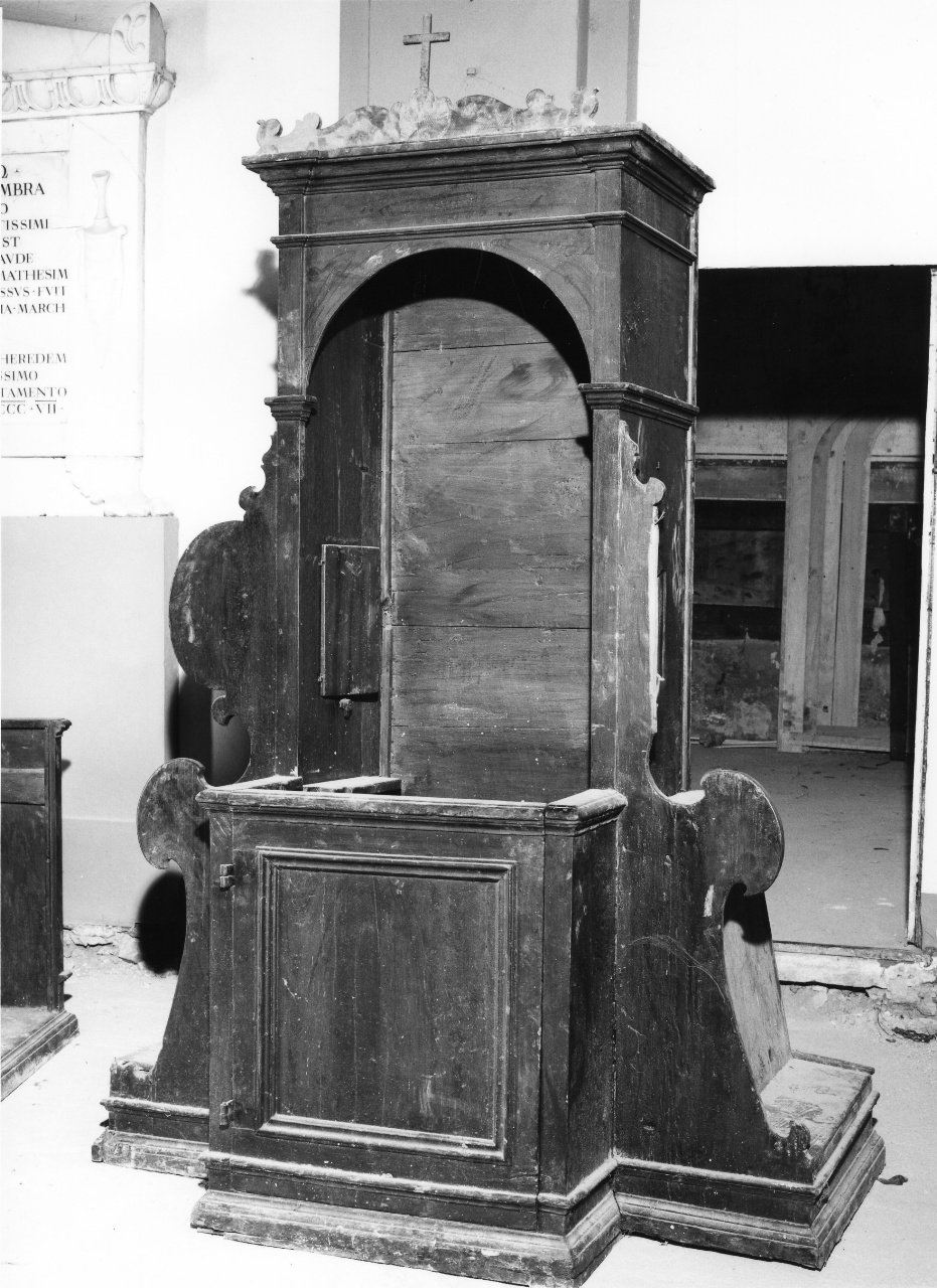 confessionale, serie - produzione toscana (prima metà sec. XIX)