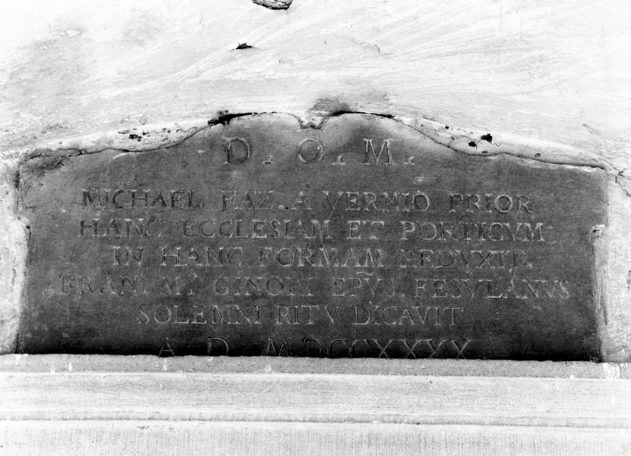 lapide commemorativa - produzione toscana (sec. XVIII)