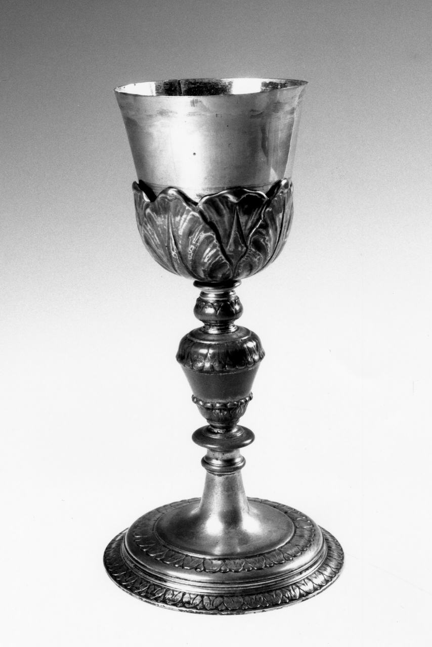 calice - produzione toscana (sec. XX)