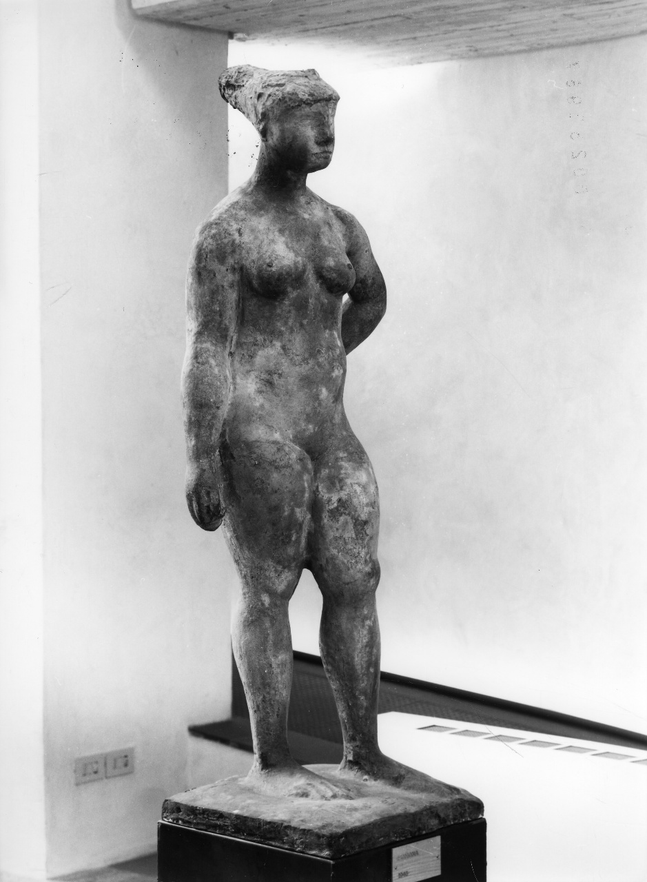Pomona, figura femminile nuda (scultura) di Marini Marino (sec. XX)