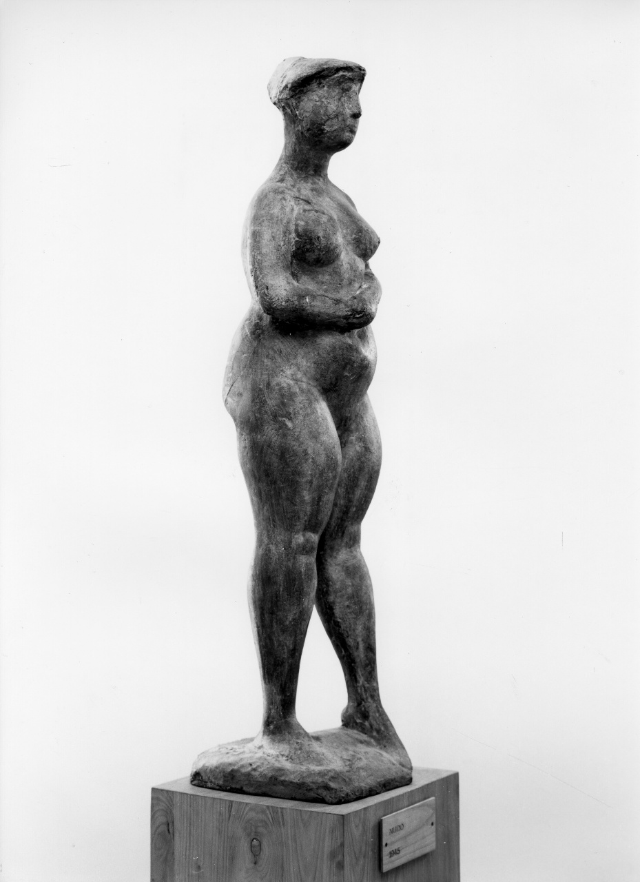 nudo, figura femminile nuda (scultura) di Marini Marino (sec. XX)