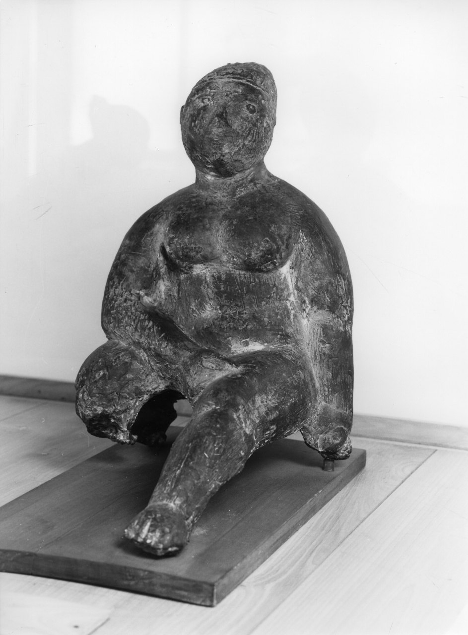 Piccola pomona, figura femminile nuda (scultura) di Marini Marino (sec. XX)