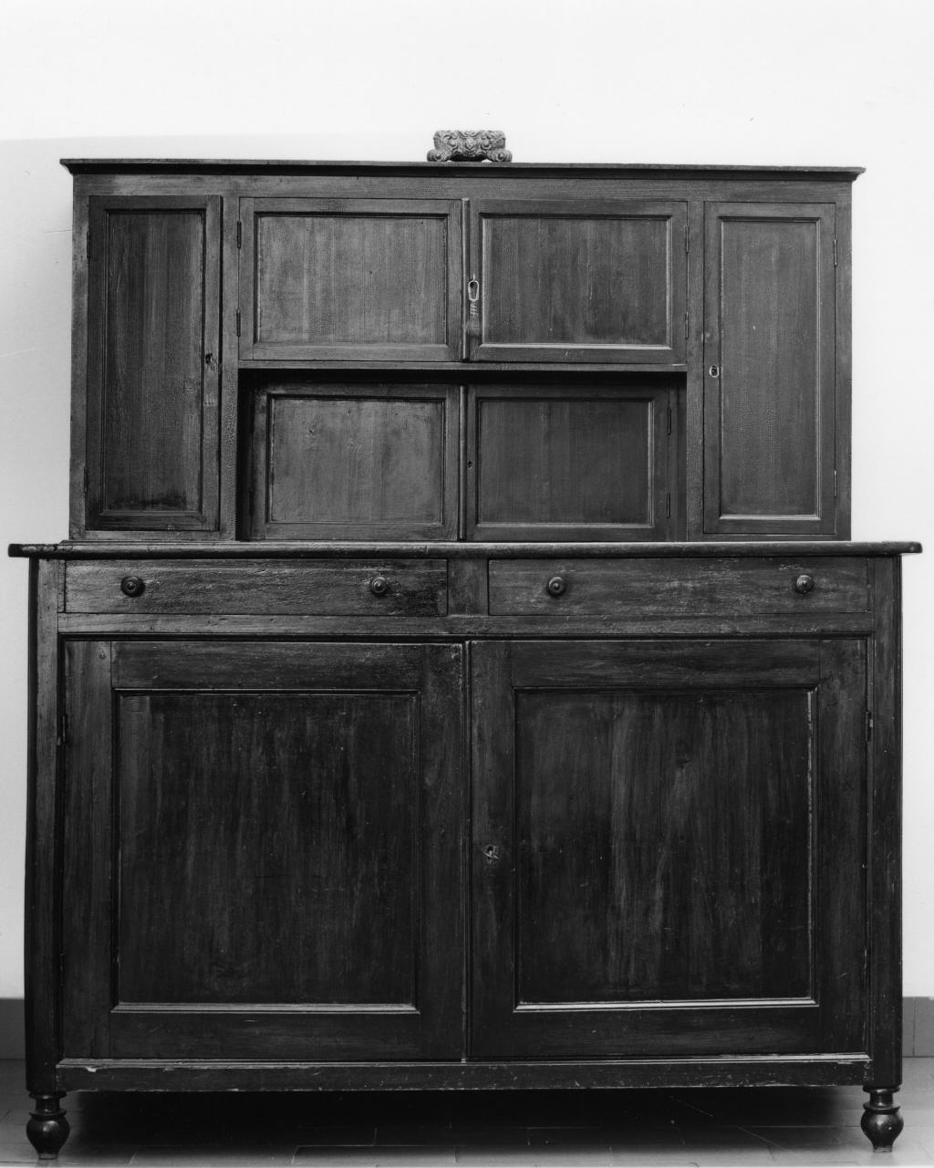 armadio da sacrestia - produzione toscana (seconda metà sec. XIX)