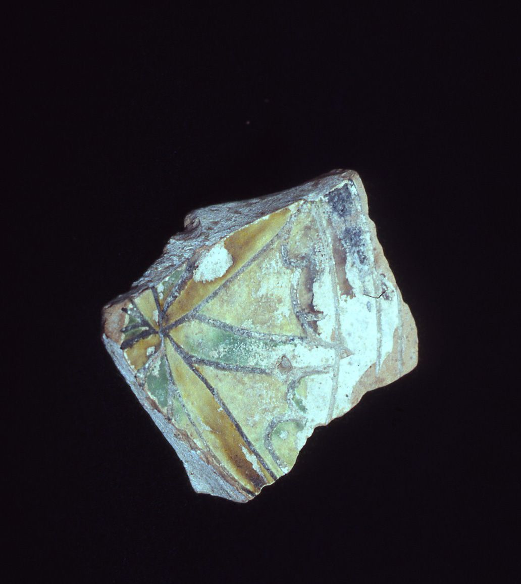 vaso, frammento - manifattura fiorentina (sec. XV)