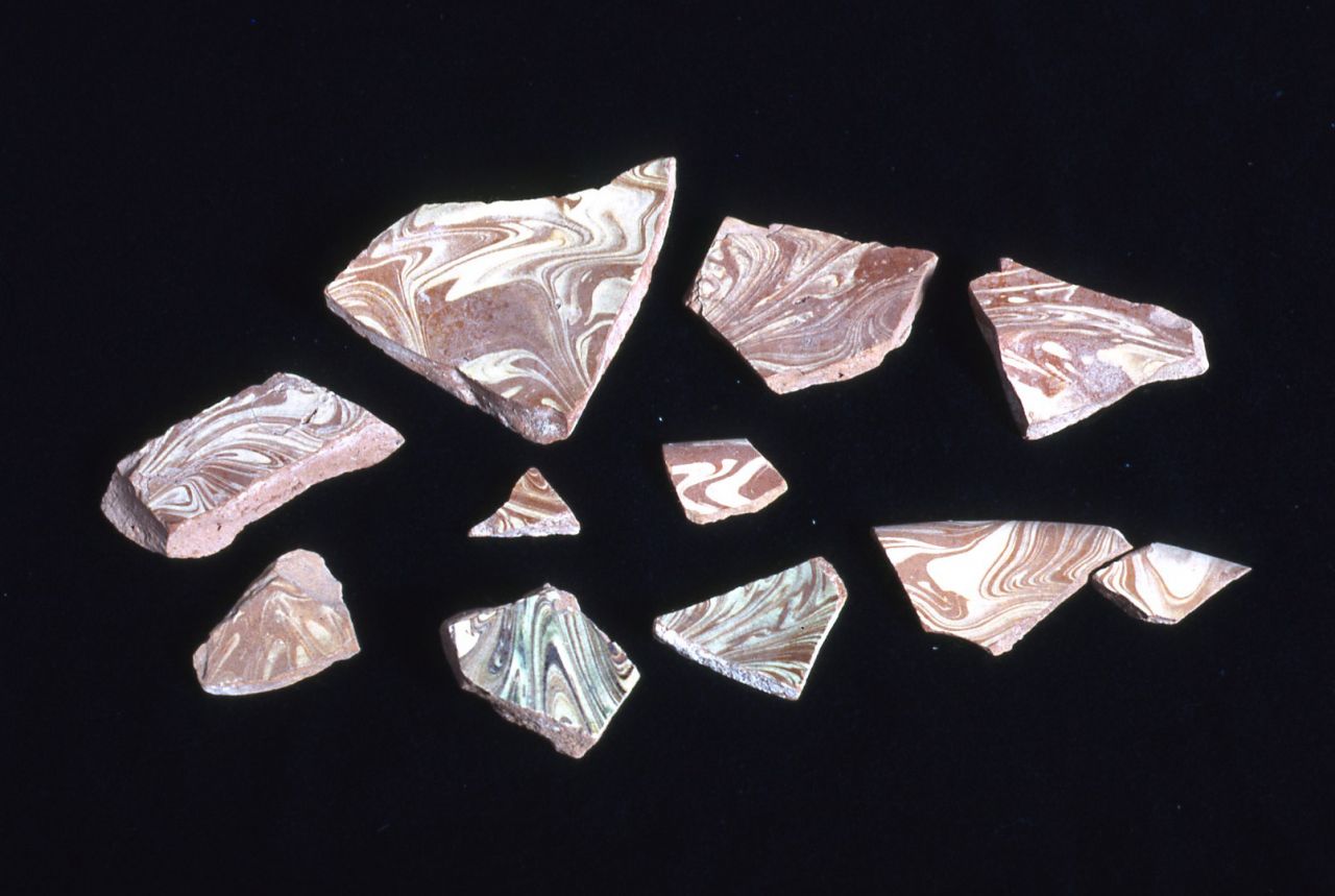 bacile, frammento - manifattura fiorentina (sec. XVI)