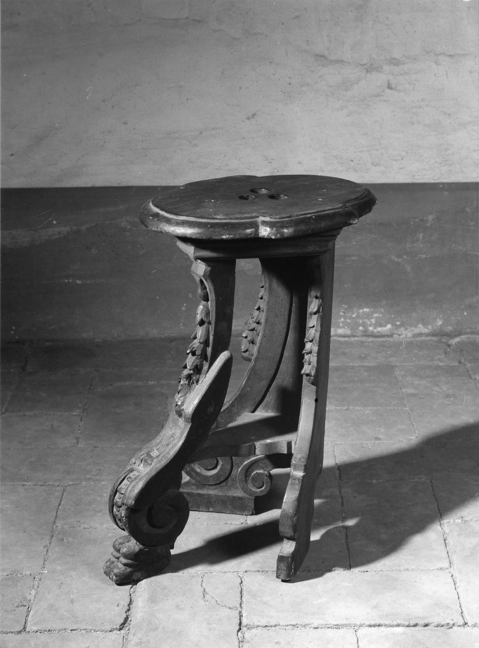 sgabello, serie di Rigacci Filippo (attribuito) (sec. XVII)