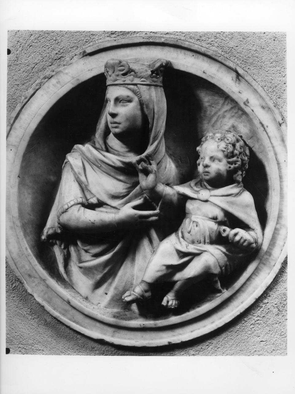 Madonna con Bambino (rilievo) di Tino di Camaino (sec. XIV)