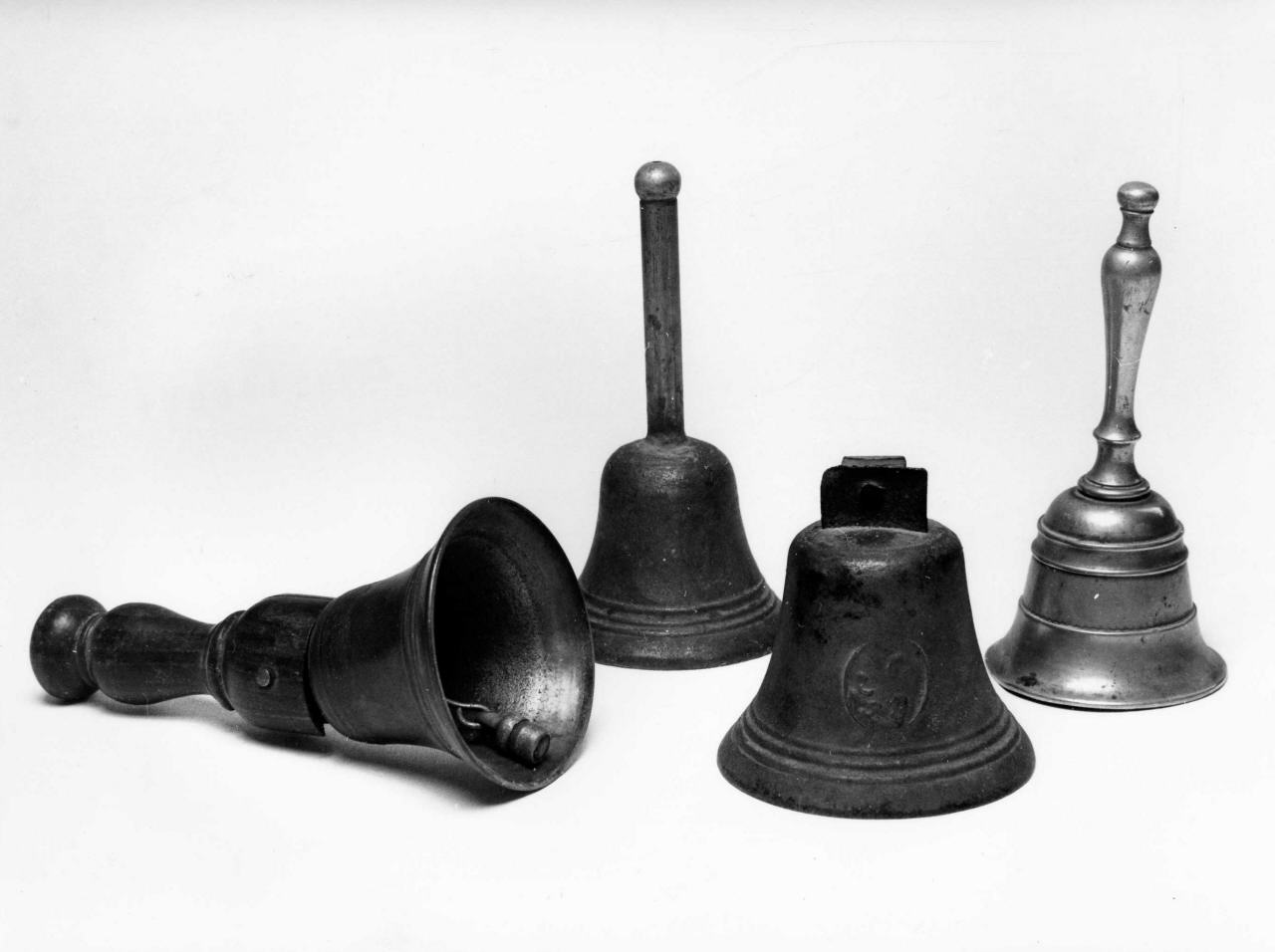 campanello d'altare, serie - bottega toscana (secc. XVII/ XIX)