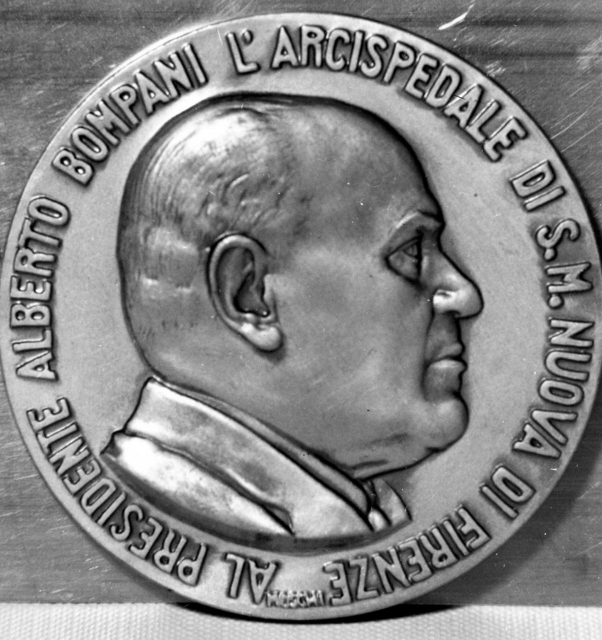 ritratto d'uomo (medaglia) di Moschi Mario (sec. XX)