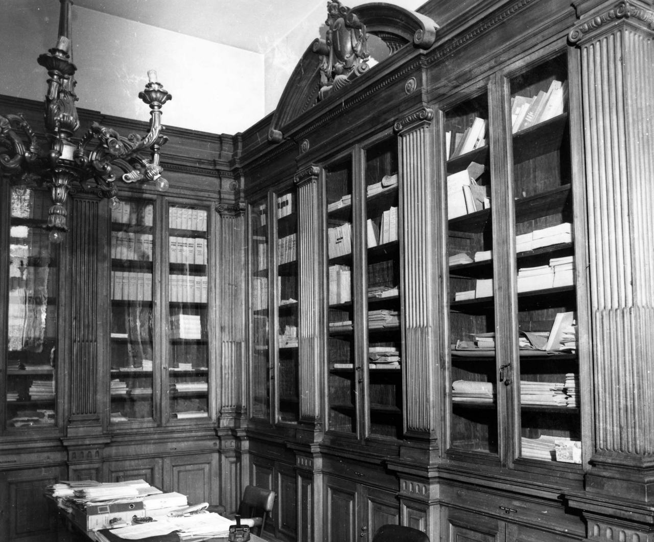 armadio libreria, serie - ambito fiorentino (seconda metà sec. XIX)