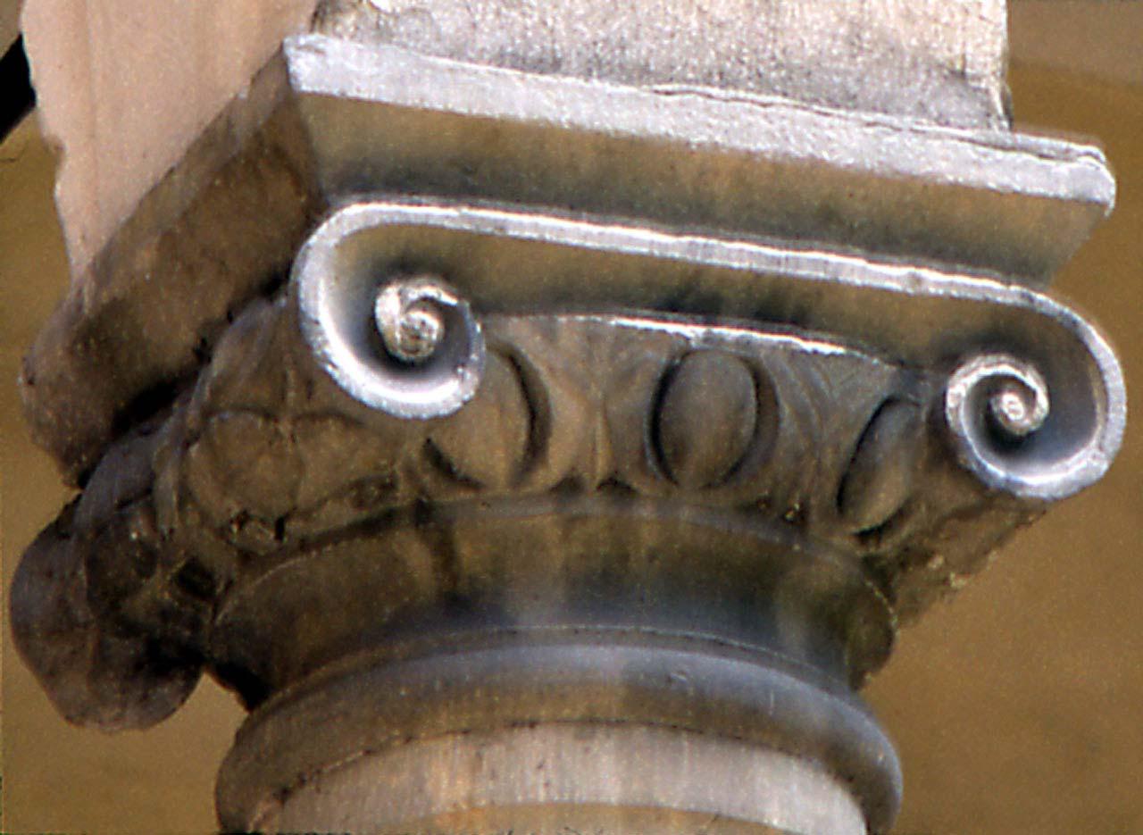 capitello ionico, serie - produzione fiorentina (sec. XV)