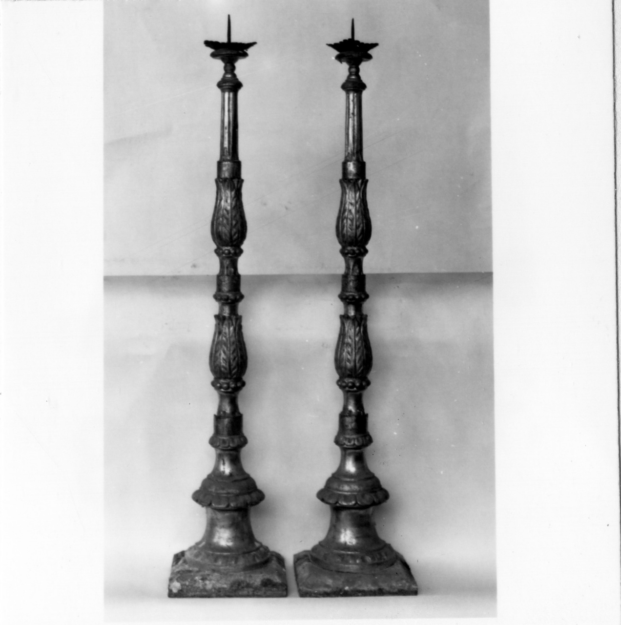 candeliere, serie - bottega toscana (fine/inizio secc. XVIII/ XIX)