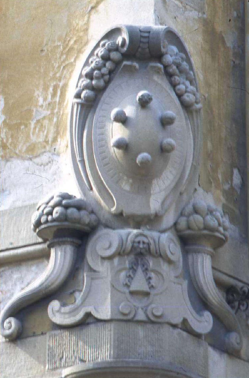 stemma gentilizio della famiglia Medici (rilievo) - manifattura fiorentina (prima metà sec. XV)