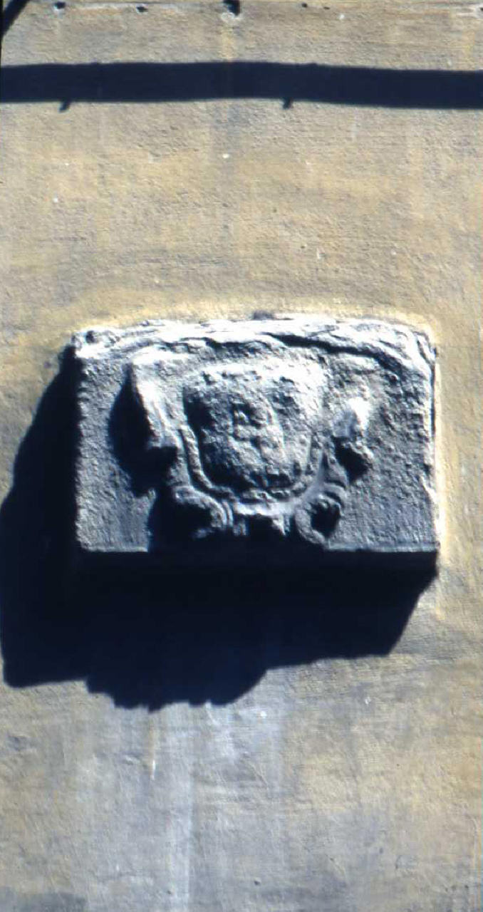 stemma gentilizio (rilievo) - produzione fiorentina (primo quarto sec. XVII)