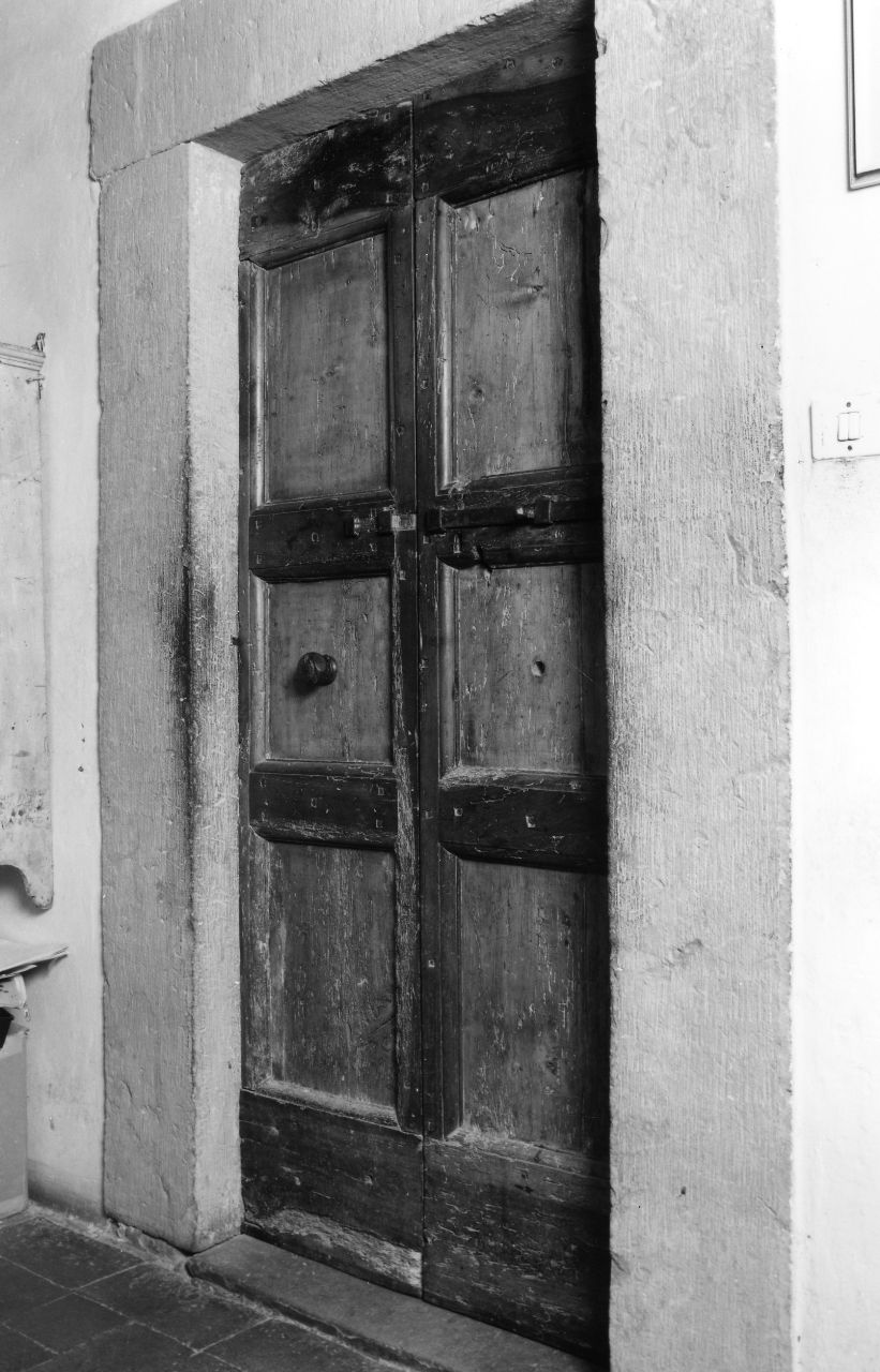 porta - a due battenti - bottega toscana (seconda metà sec. XVII)