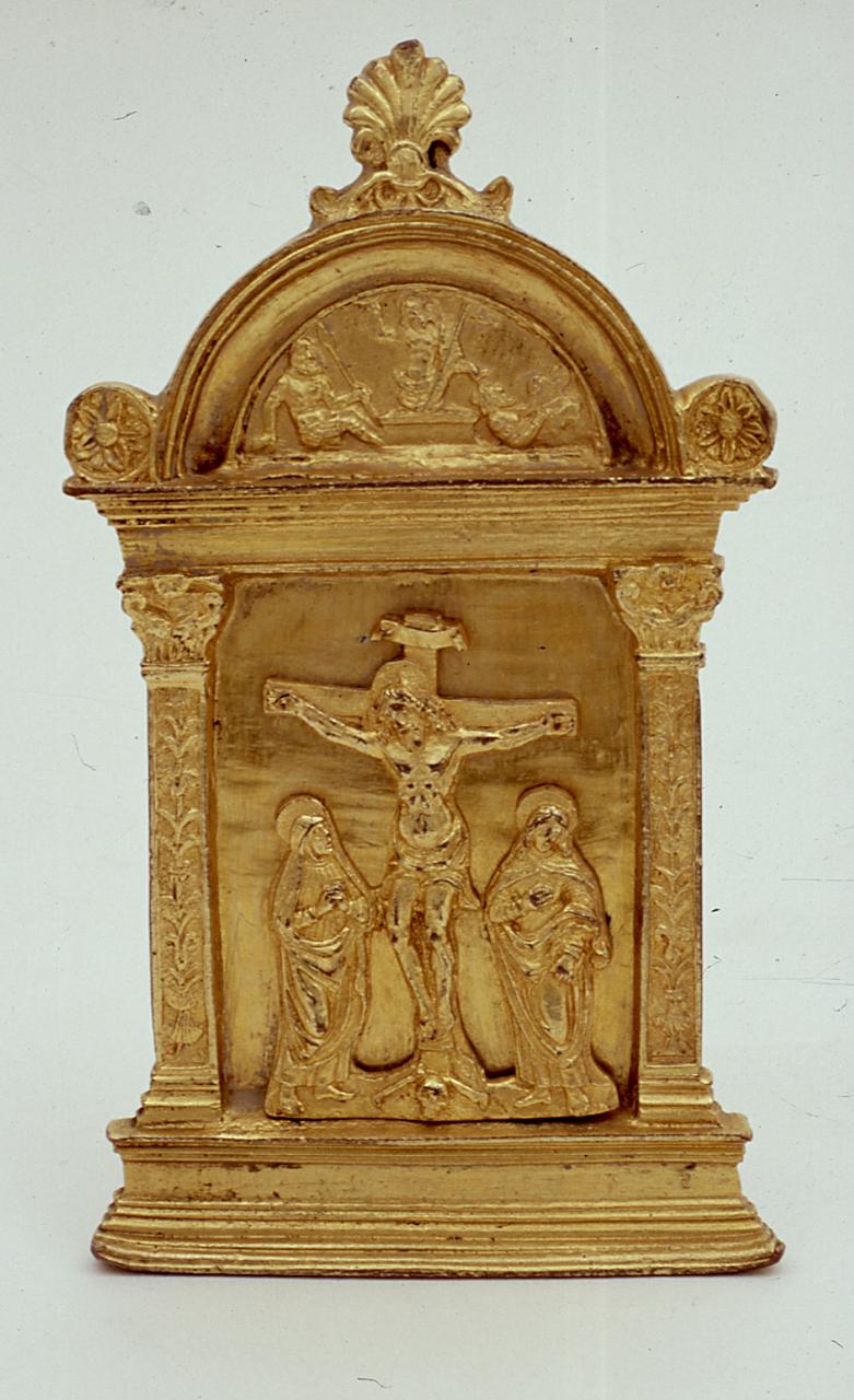 crocifissione di Cristo con la Madonna e San Giovanni Evangelista, resurrezione di Cristo (pace) - bottega fiorentina (sec. XV)