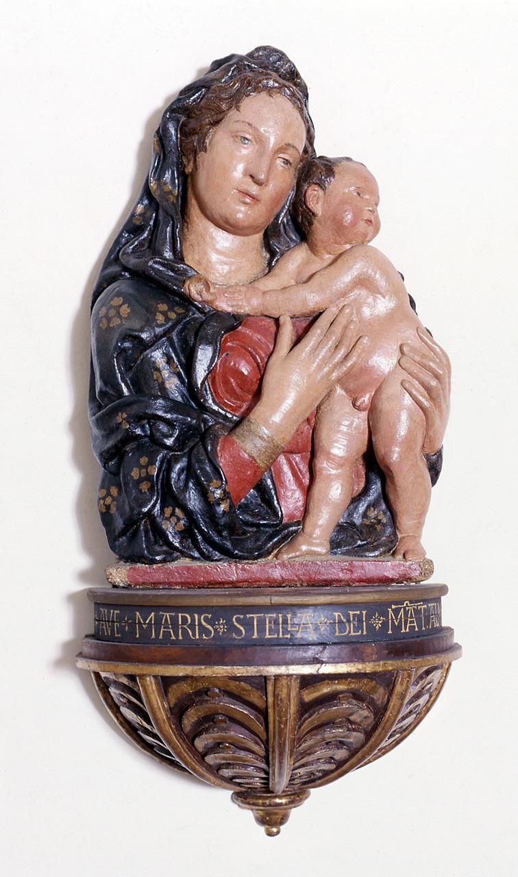 Madonna con Bambino (scultura) di Della Quercia Jacopo (bottega) (secondo quarto sec. XV)