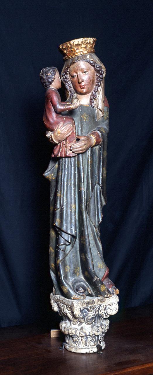 Madonna con Bambino (scultura) - bottega veneta, produzione slovena (seconda metà sec. XIV)