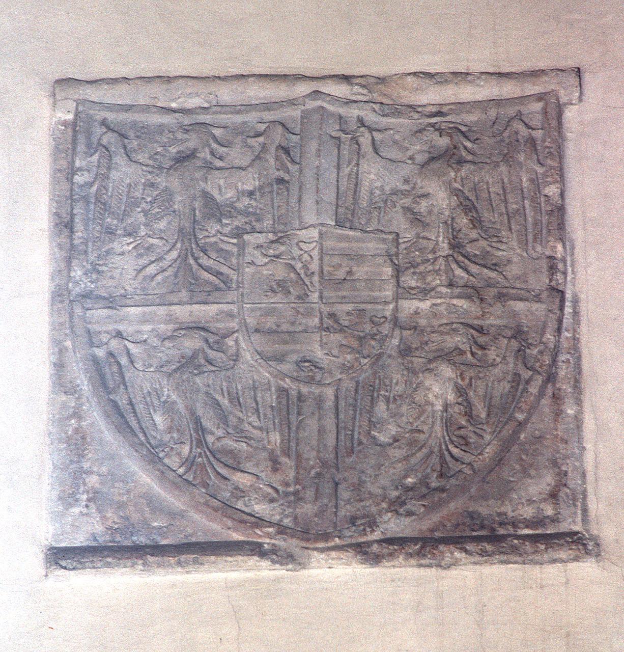 stemma gentilizio della famiglia Gonzaga (targa) - produzione lombarda (secc. XIV/ XV)