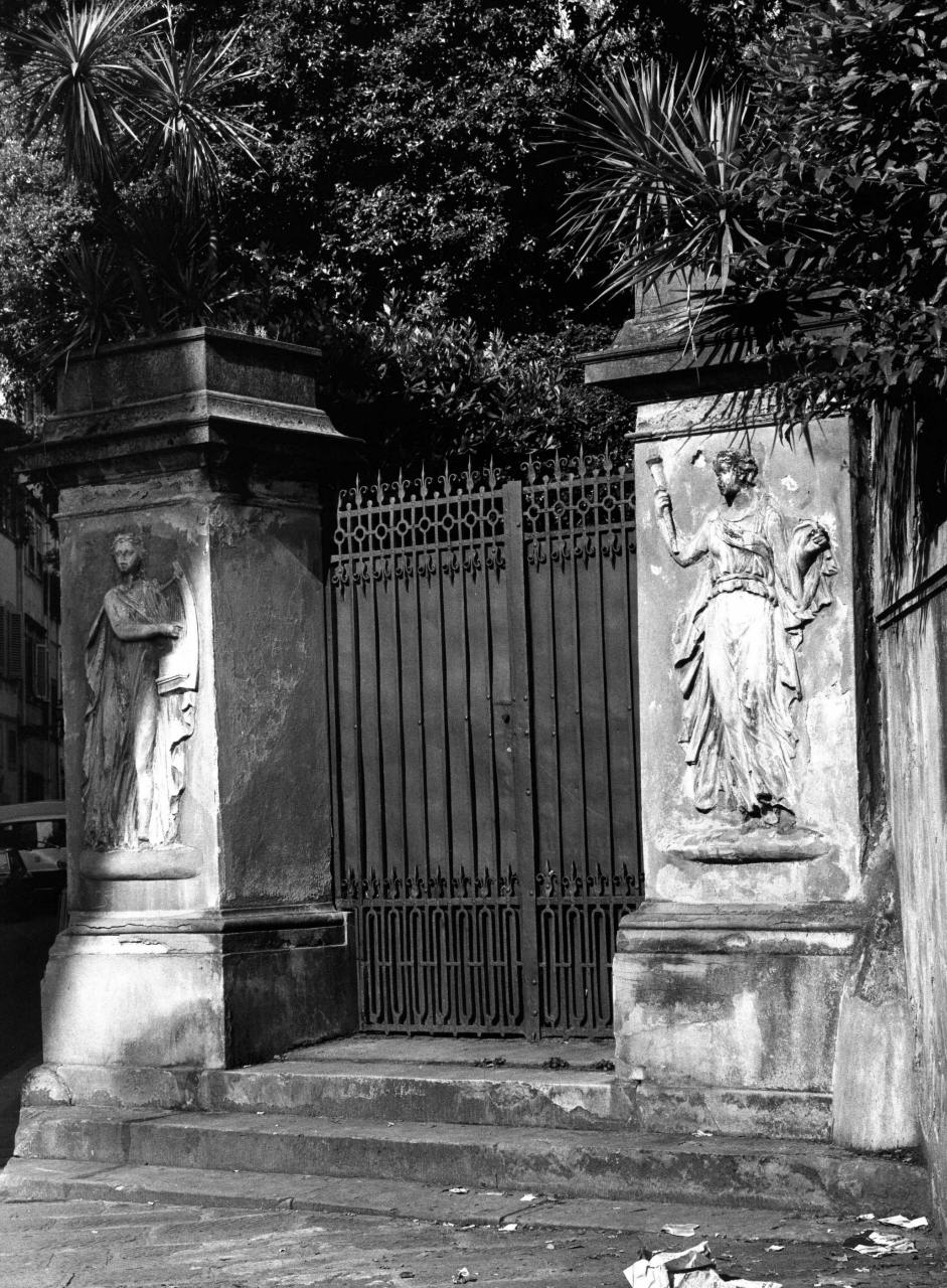 Musa (rilievo) di Del Rosso Giuseppe (attribuito) (sec. XIX)