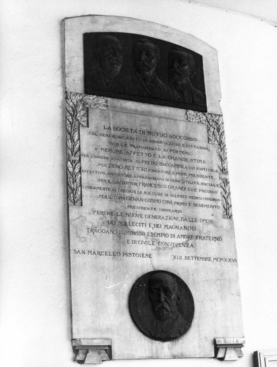 lapide - manifattura toscana (sec. XX)