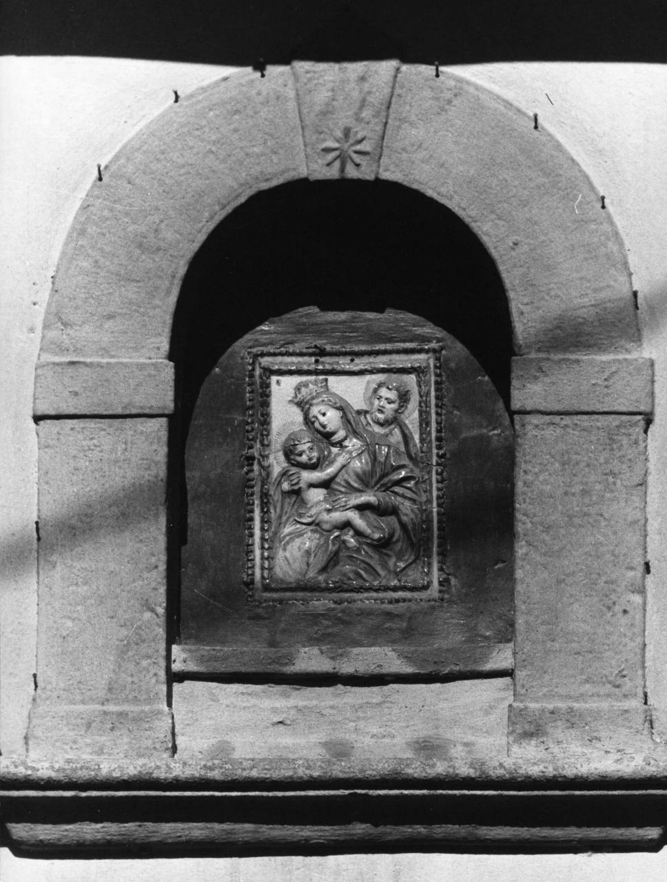 Sacra Famiglia (edicola) - manifattura toscana (sec. XVIII)