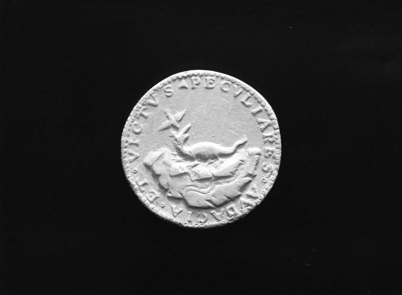 trochilo vola verso la bocca di un coccodrillo (calco di medaglia) di Lelli Oronzio (bottega) (sec. XIX)