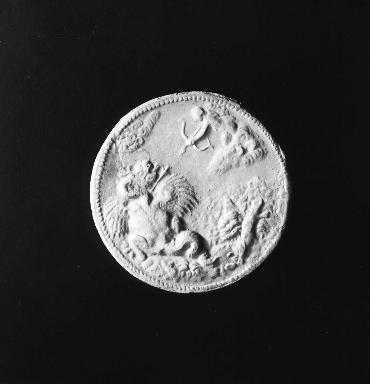 Cupido lancia frecce contro un drago alato (medaglia) di Lelli Oronzio (bottega) (sec. XIX)